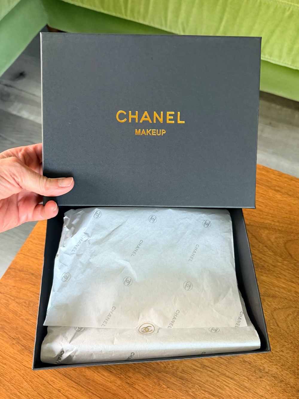 FULL SET NIB Chanel MAKEUP Black Mini Bucket Charms on Chain Handbag NEW - Picture 15 of 15